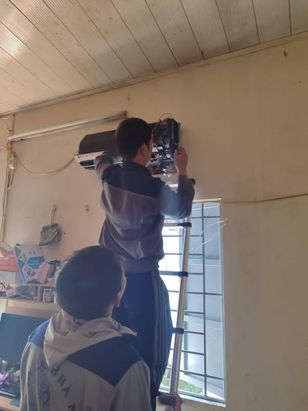 Sửa Điều Hòa Giá Rẻ Hà Nội 0985.385.179 1 Sửa Điều Hòa Giá Rẻ Hà Nội