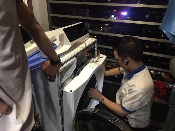 Sửa Máy Giặt Báo Lỗi Tại Nhà Uy Tín Hà Nội 0985.385.179